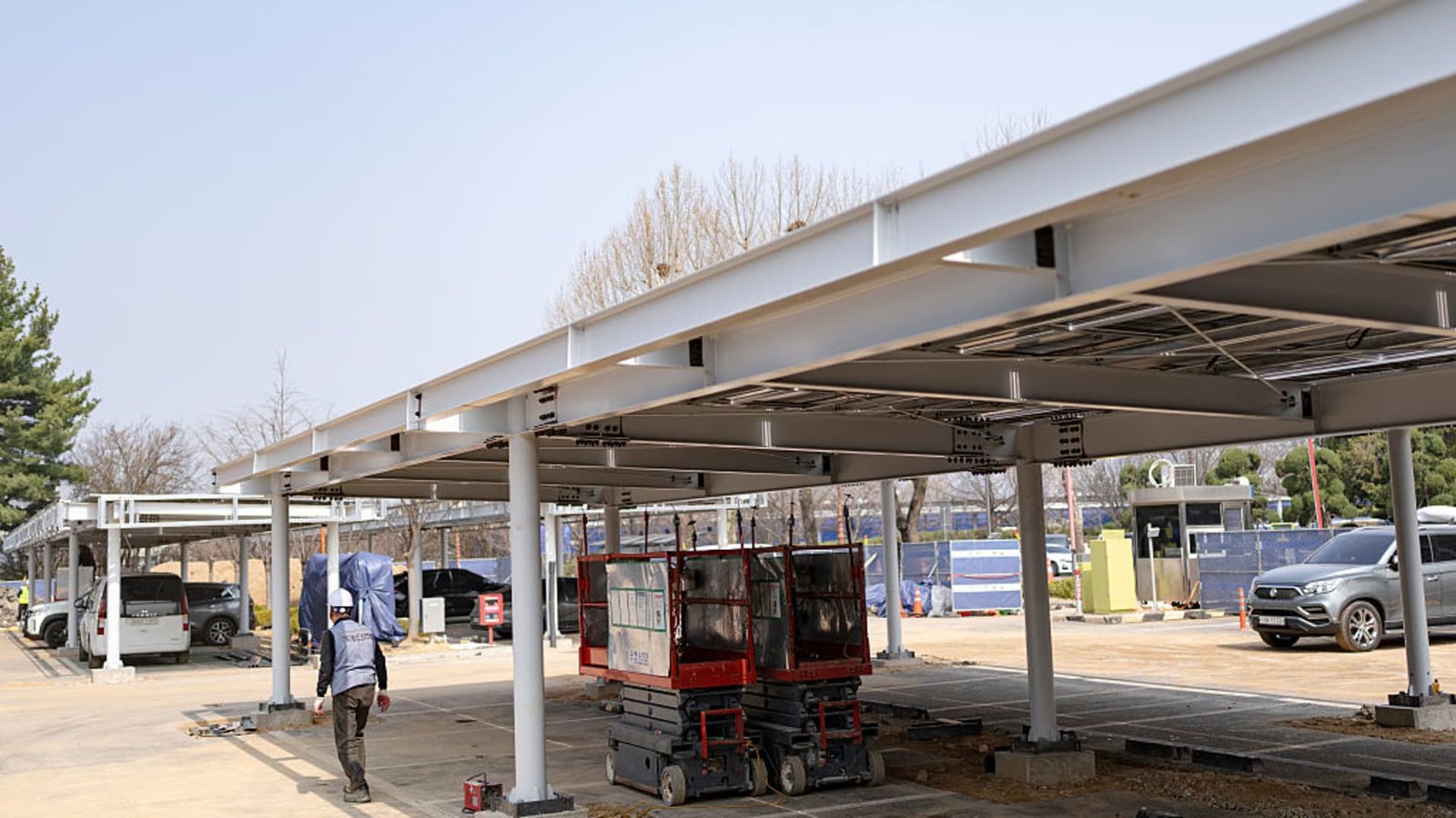 South Korea proposes over $17 billion in additional budget to ease energy costs as Iran war rages on