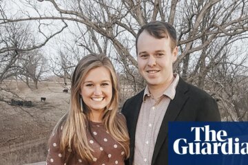 Arkansas police arrest Kendra Duggar on child abuse charges | Arkansas