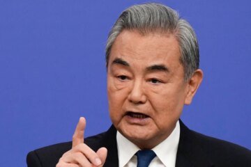 The U.S. and China running the world together? China says no thanks