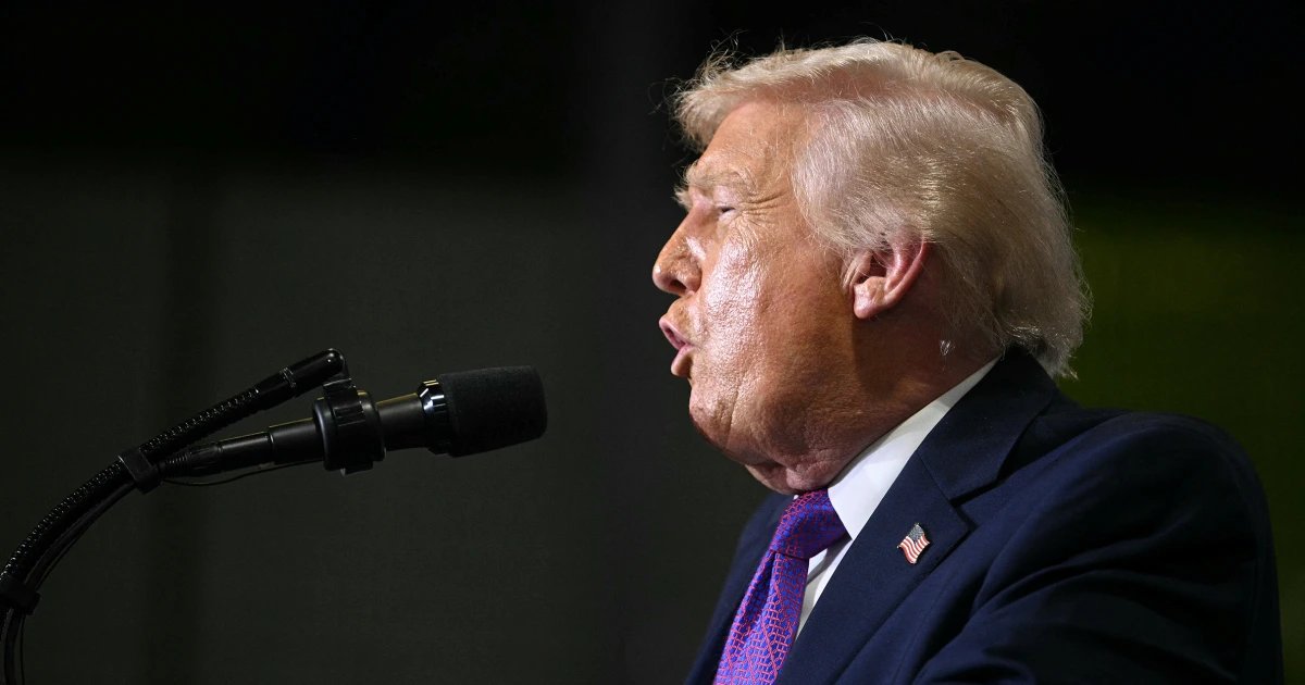 Trump tries to navigate Iran war and rising gas prices at first rally since strikes began