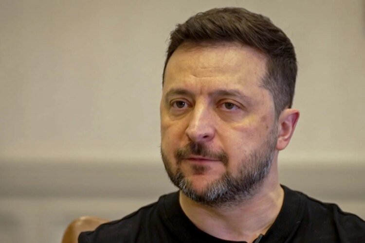Russia took satellite images of U.S. air base in days before Iranian attack, Ukraine’s Zelenskyy says