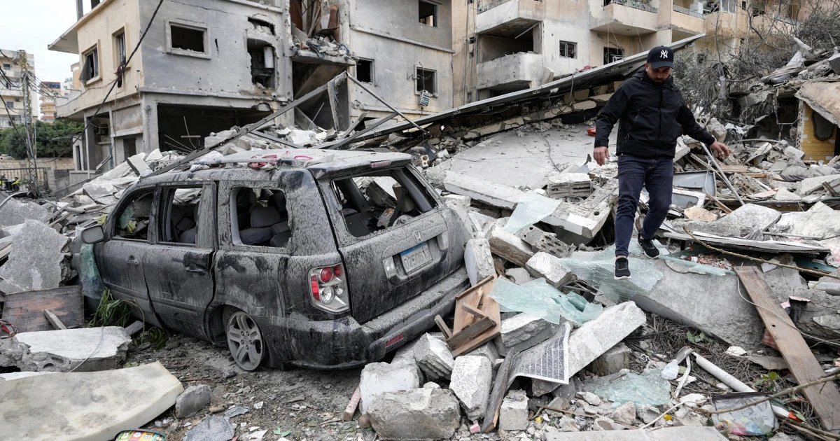 Netanyahu says Israel will widen invasion of southern Lebanon