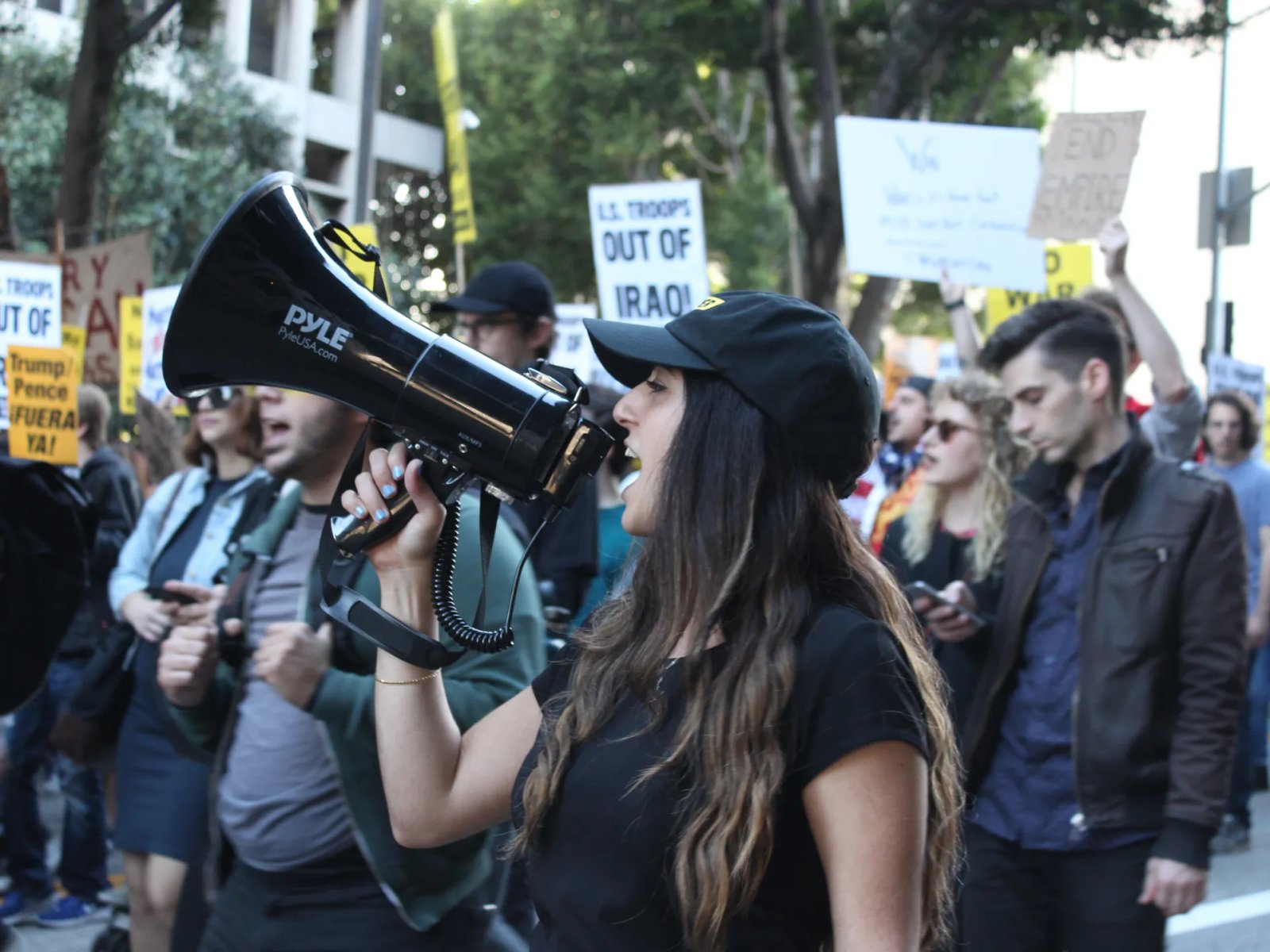 How Los Angeles’s Iranian diaspora is confronting the US war on Iran | US-Israel war on Iran News