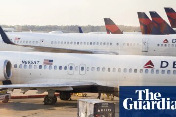 Delta suspends special service perk for Congress members amid DHS funding battle | Business