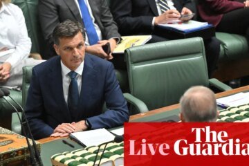 Australia politics live: Liberal MP ejected from question time as women and children in Syrian camp dominate debate | Australia news