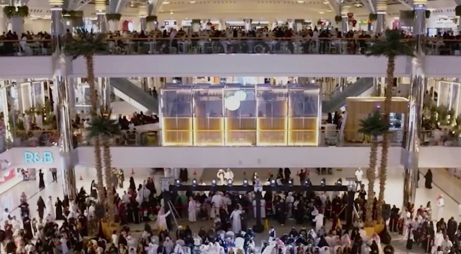 Eid shoppers flock to malls as shipping disrupted