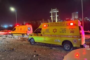At least five people wounded by Iranian missile strike in Jerusalem area