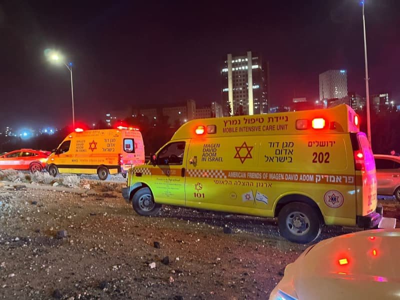 At least five people wounded by Iranian missile strike in Jerusalem area