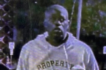 Photo shows slain Texas gunman with Iranian symbol on his T-shirt