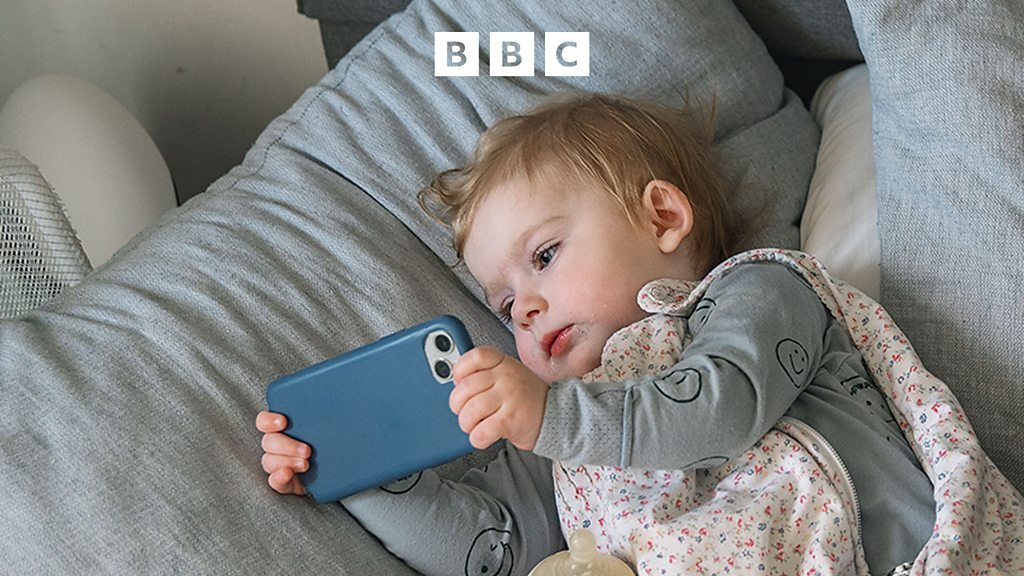 Tech Life – Screen time ‘rewiring our brains’