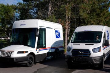 USPS seeks temporary 8% charge on Priority Mail and other products