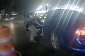 Videos show US citizen’s shooting death in Texas last year by federal immigration agent