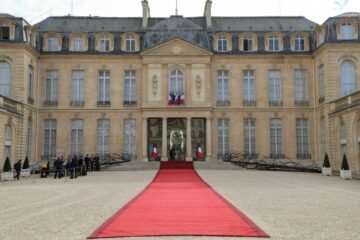 Elysee worker sentenced for stealing presidential porcelain