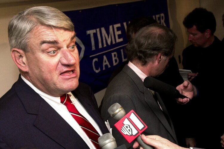 Joseph J. Collins, pivotal figure in TV’s transition to cable and internet, dies at 81