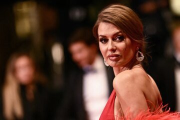 The celebrity influencers warning Russians might ‘snap’