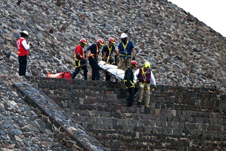 Gunman at Mexico’s Teotihuacán pyramids kills Canadian woman, injures others