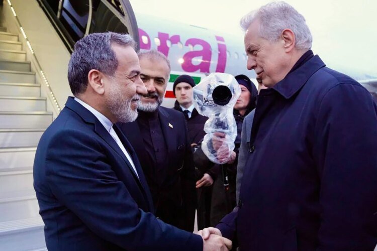 Trump tells Iran ‘call us,’ with peace talks stalled as Putin hosts Tehran’s top diplomat