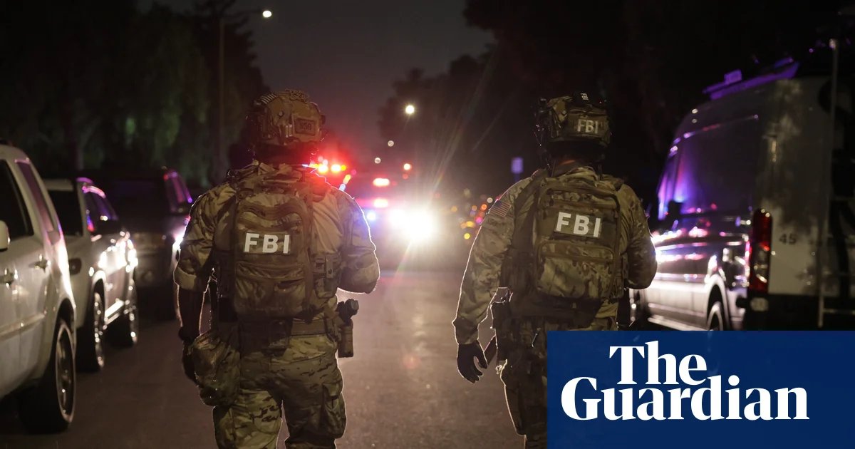 Suspect charged with attempting to assassinate Trump at press dinner | White House correspondents’ dinner shooting