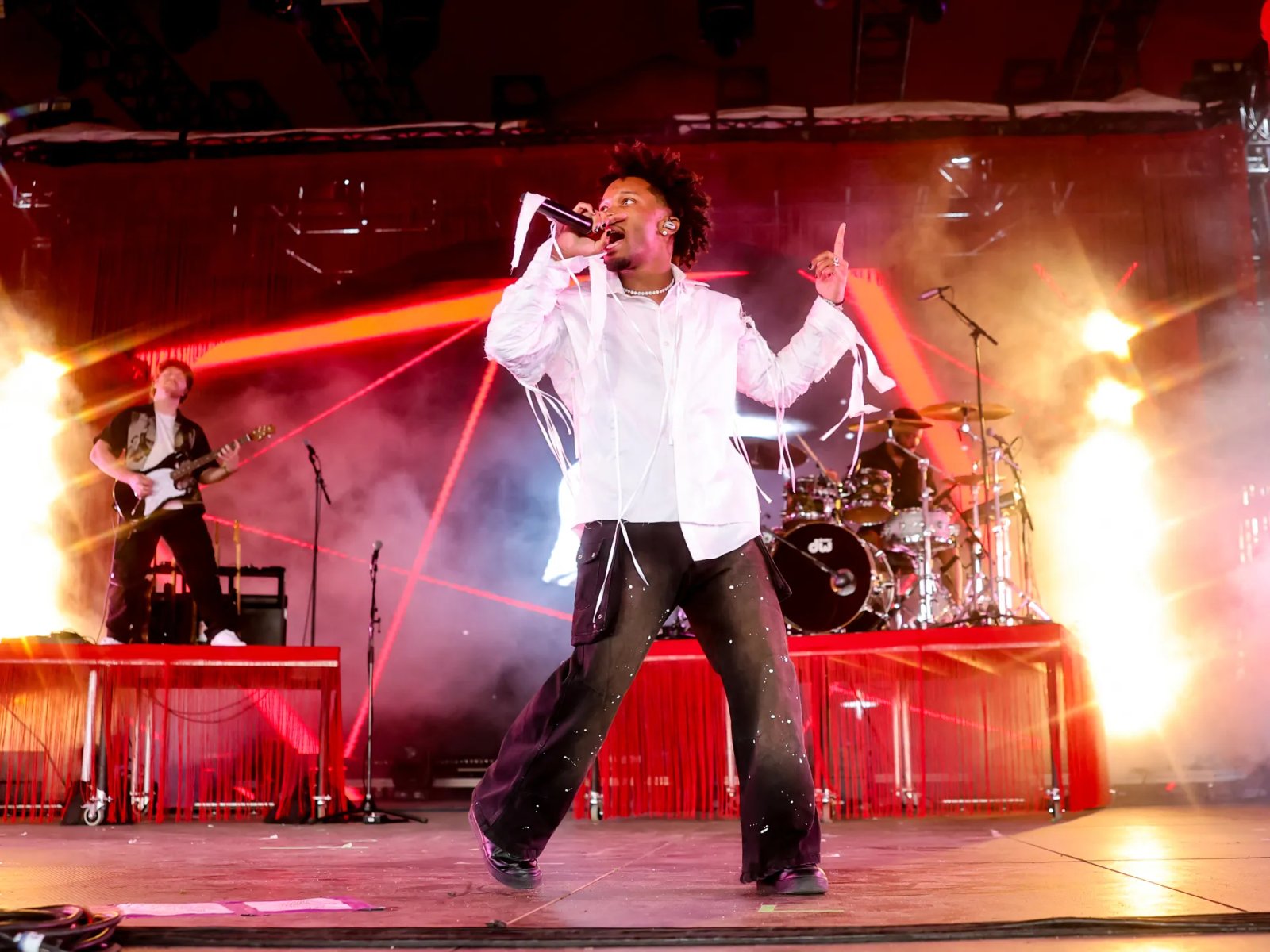 Rapper d4vd arrested on suspicion of murdering 14-year-old girl | Crime News