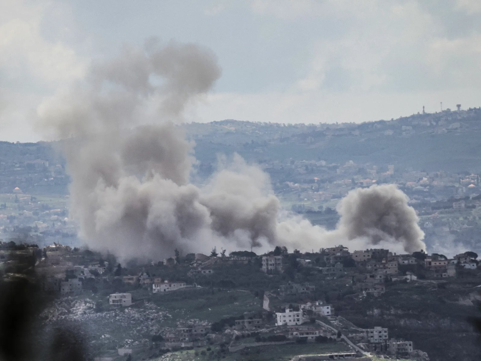 Israel threatens to destroy more Lebanon bridges as crisis mounts | Israel attacks Lebanon News
