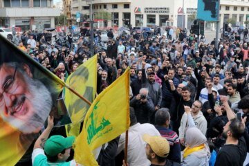 Hezbollah supporters protest against Lebanese negotiations with negotiations