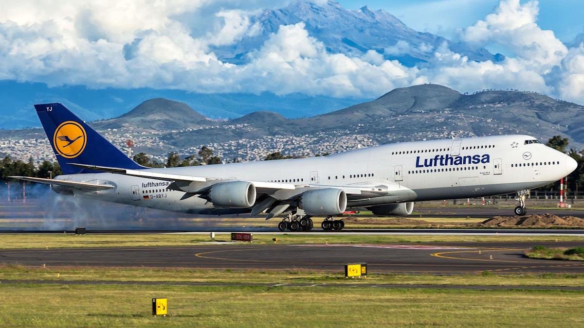 Lufthansa cuts 20,000 summer flights as fuel prices surge