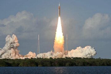 Artemis II launches into orbit as NASA begins historic moon mission