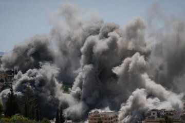 Trump says Israel, Lebanon agree to ceasefire as Iran keeps Strait of Hormuz gridlocked