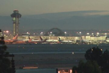 FAA investigates close call between Frontier plane and trucks at LAX