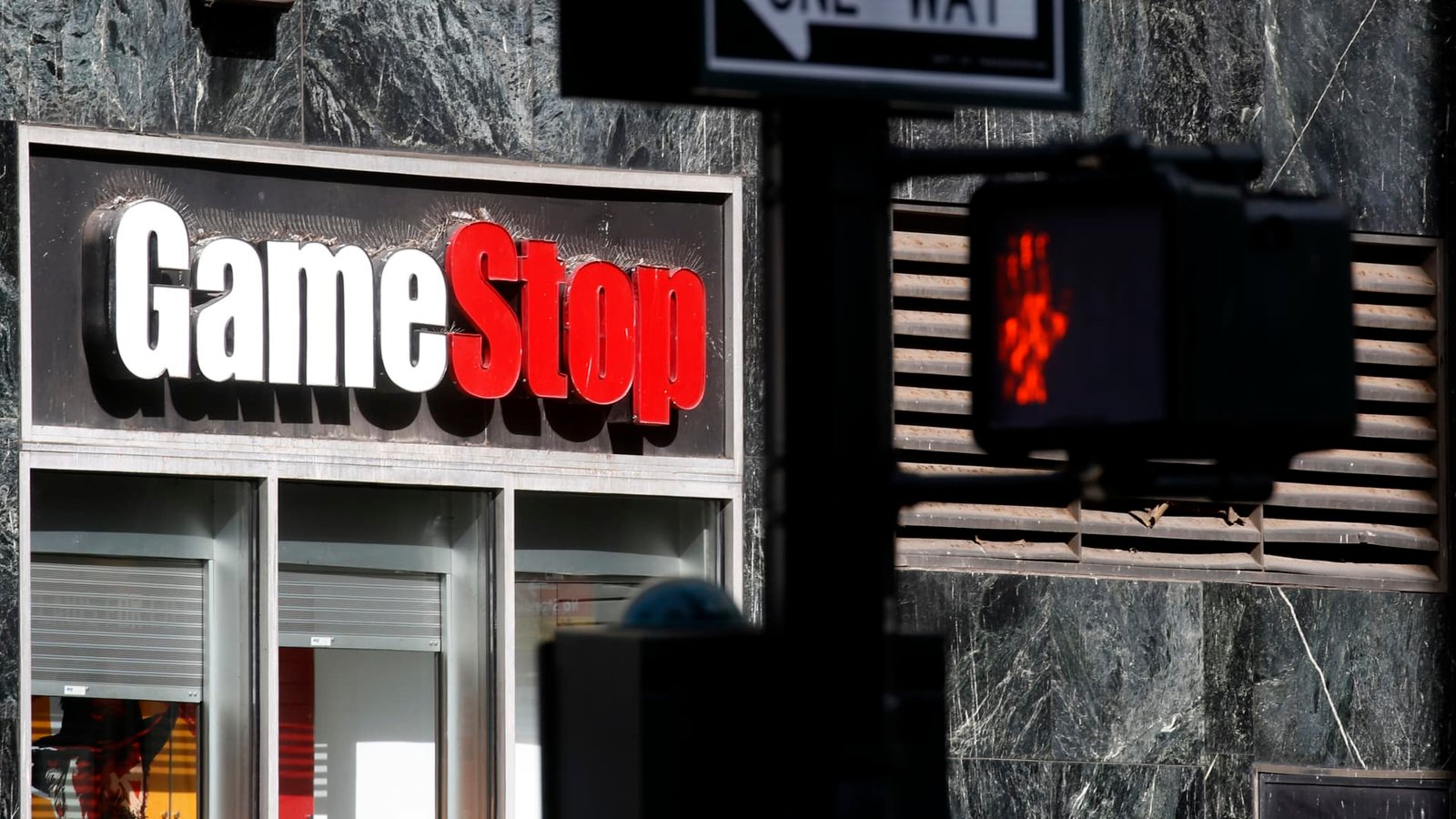 GameStop could issue stock for eBay takeover
