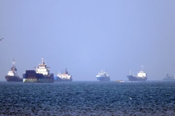 Maersk ship transits Strait of Hormuz under U.S. military protection