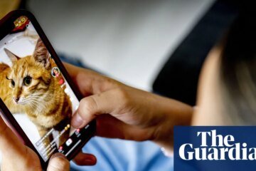 Limit social media ban for under-16s to unsafe apps, Starmer urged | Technology