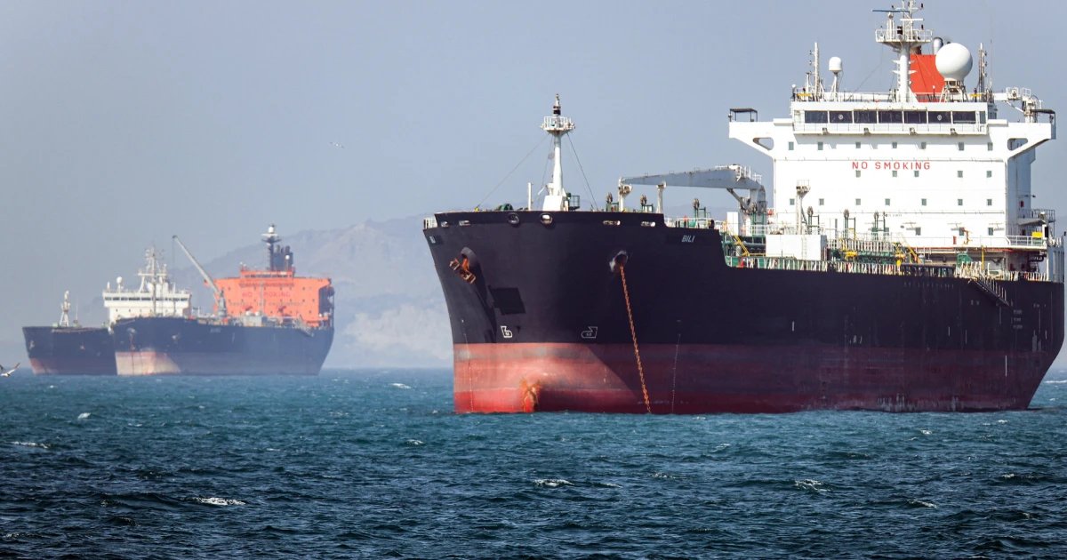 Iran could withstand U.S. blockade for months, Western officials and experts say