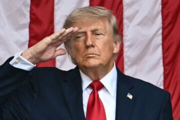 Deal or no deal? Trump’s social media posts add confusion to Iran conflict