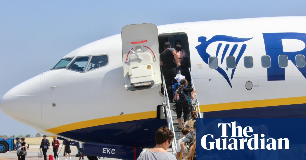 Ryanair has ‘near zero concerns’ on fuel shortages but warns of future price rises | Ryanair