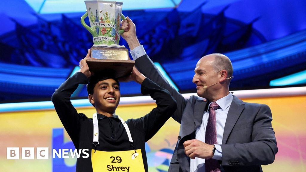 Moment 14-year-old Shrey Parikh wins US national spelling bee
