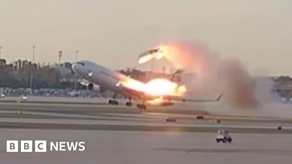 New video captures engine ripping off cargo plane in deadly Kentucky crash