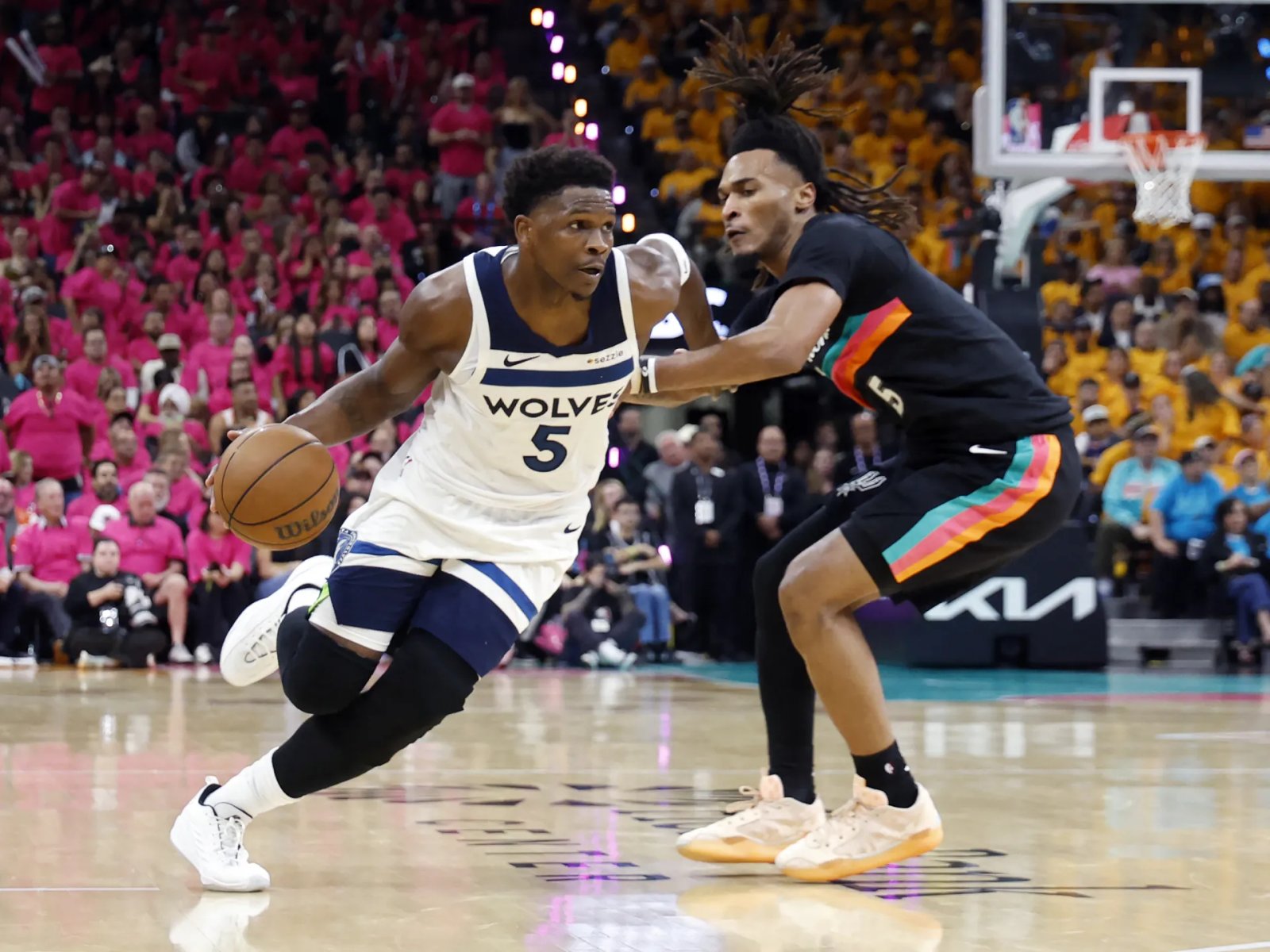 NBA semifinal series: Timberwolves stun Spurs in Game 1; Knicks beat 76ers | Basketball News