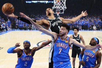 Wembanyama scores 41 as Spurs upset Thunder in Game 1 thriller | Basketball