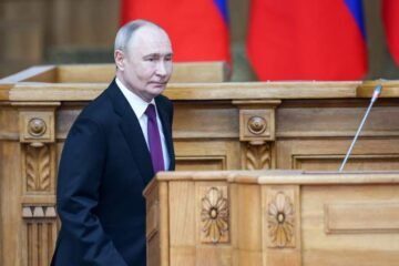 Putin floats idea of new peace talks