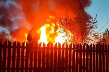 At least 4 killed in one of the largest Ukrainian drone strikes on Russia since start of war