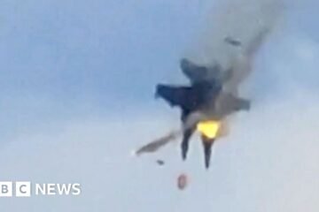 Moment two fighter jets collide mid-air during US air show