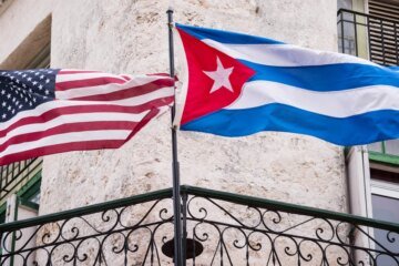 Trump’s executive order tightening U.S. sanctions on Cuba is a warning to other countries, expert says