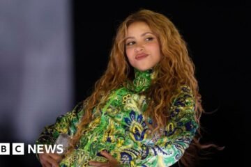 Huge crowd attends free Shakira beach concert in Rio de Janeiro, Brazil