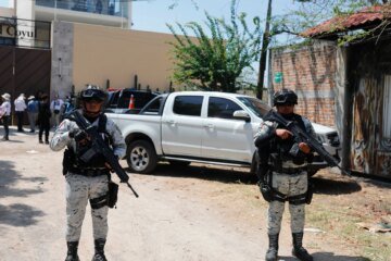 Mexican officials announce 10 dead in early-morning shooting in Tehuitzingo | Crime News