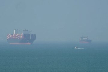 US warns shippers against paying Strait of Hormuz tolls, ‘donations’ | US-Israel war on Iran News
