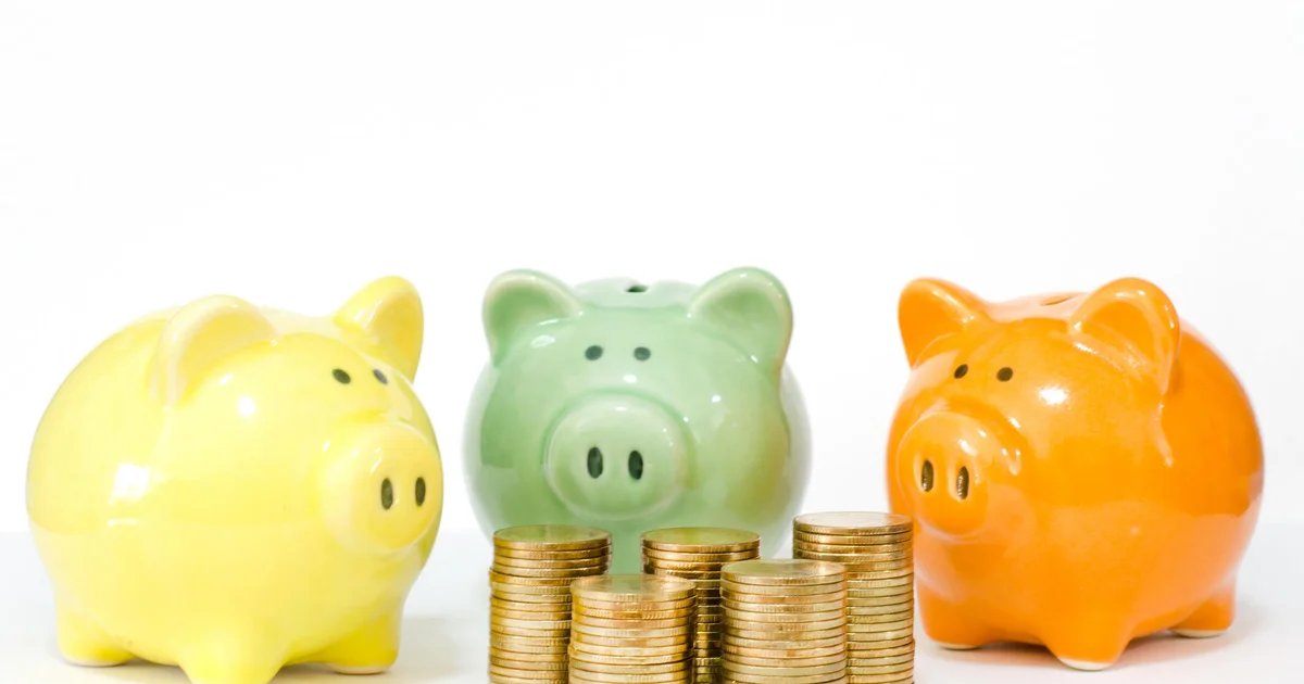 $30,000 CD vs. $30,000 high-yield savings account vs. $30,000 money market account: Which will earn more interest?