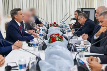 CIA director brought paramilitary leader involved in Maduro capture to Cuba meeting, sources say
