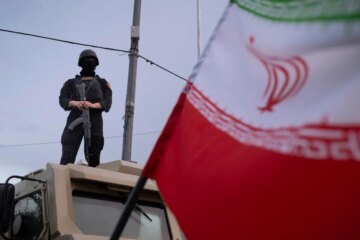 Trump “not satisfied” with new peace deal offered by Iran as standoff’s costs multiply