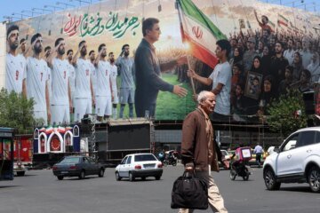 Trump says he was “an hour away” from striking Iran, insists war is “very popular”